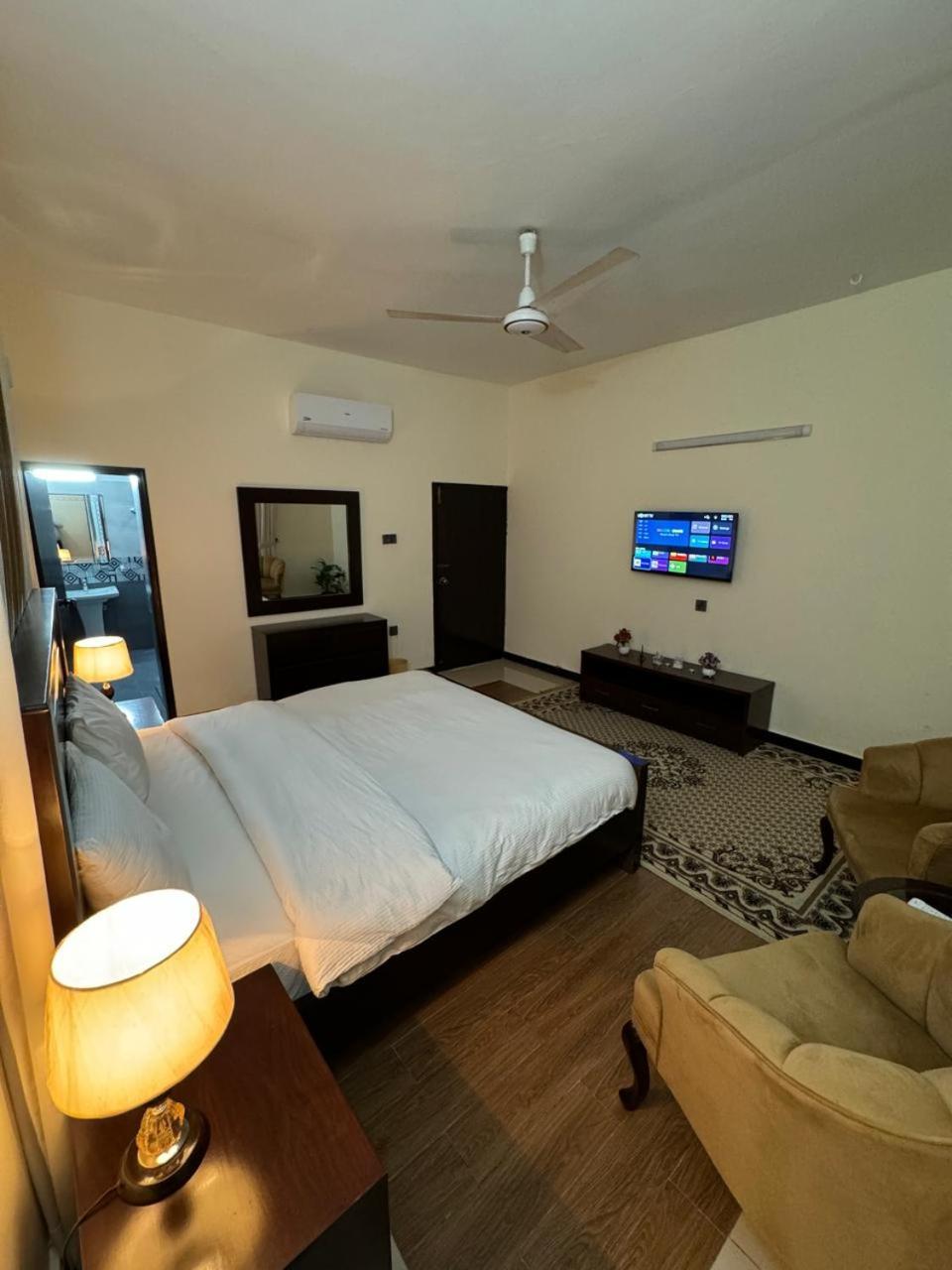 Hotel Park View Residency Islamabad Esterno foto