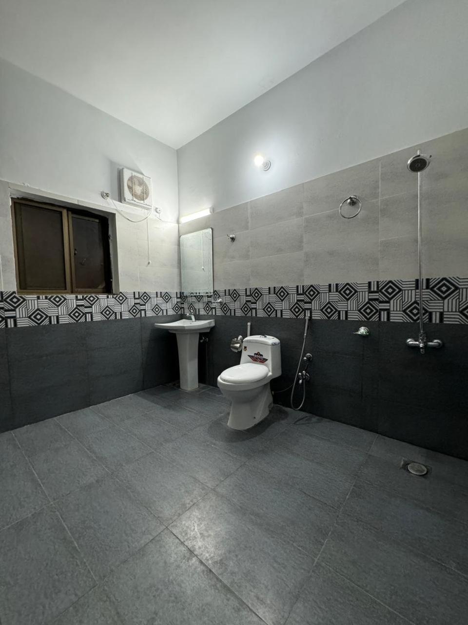 Hotel Park View Residency Islamabad Esterno foto